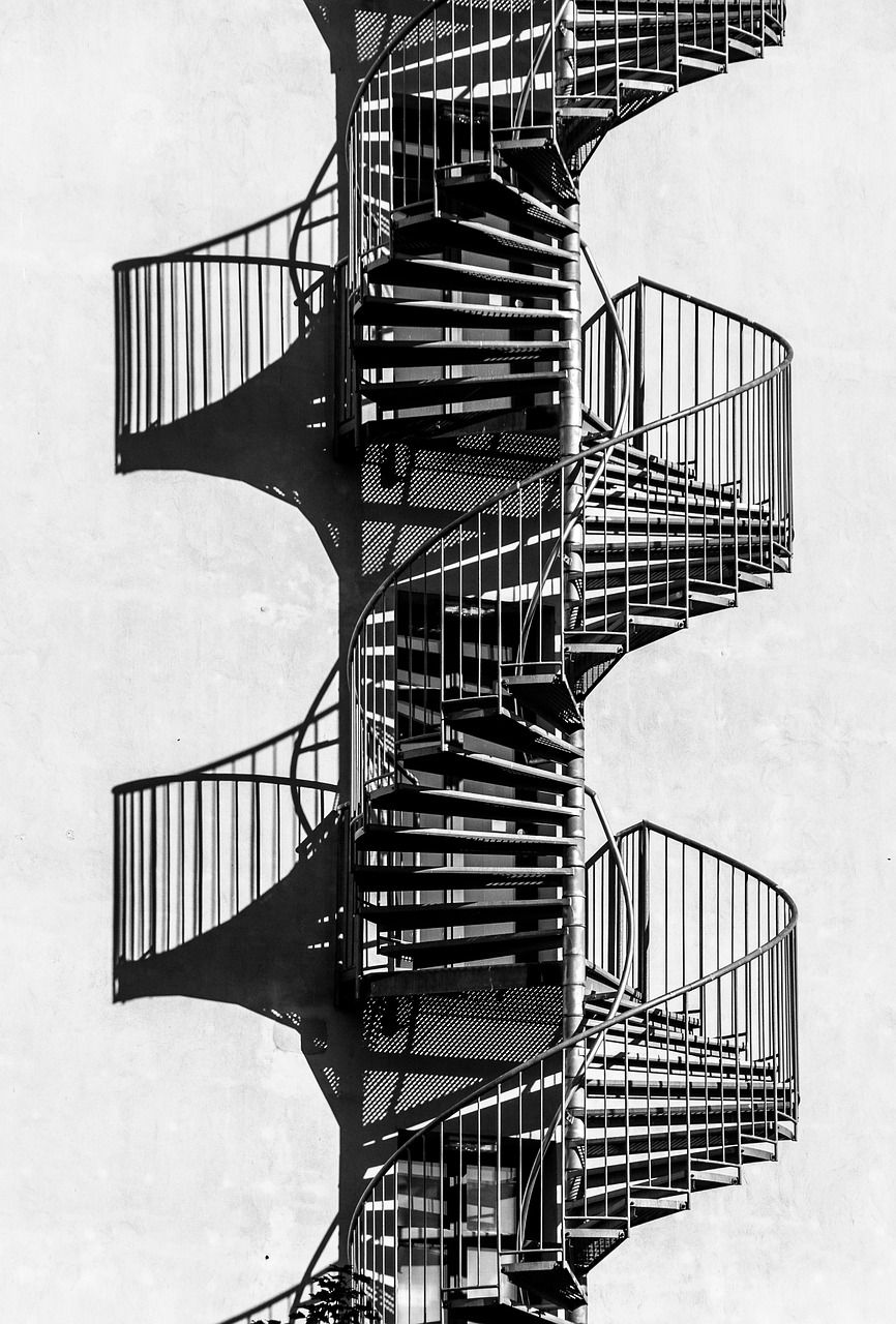 Spiraltrapp  funksjonell arkitektur på liten plass